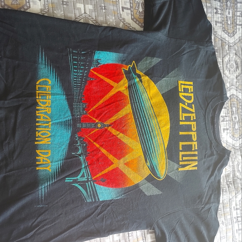 Led Zeppelin T-shirt